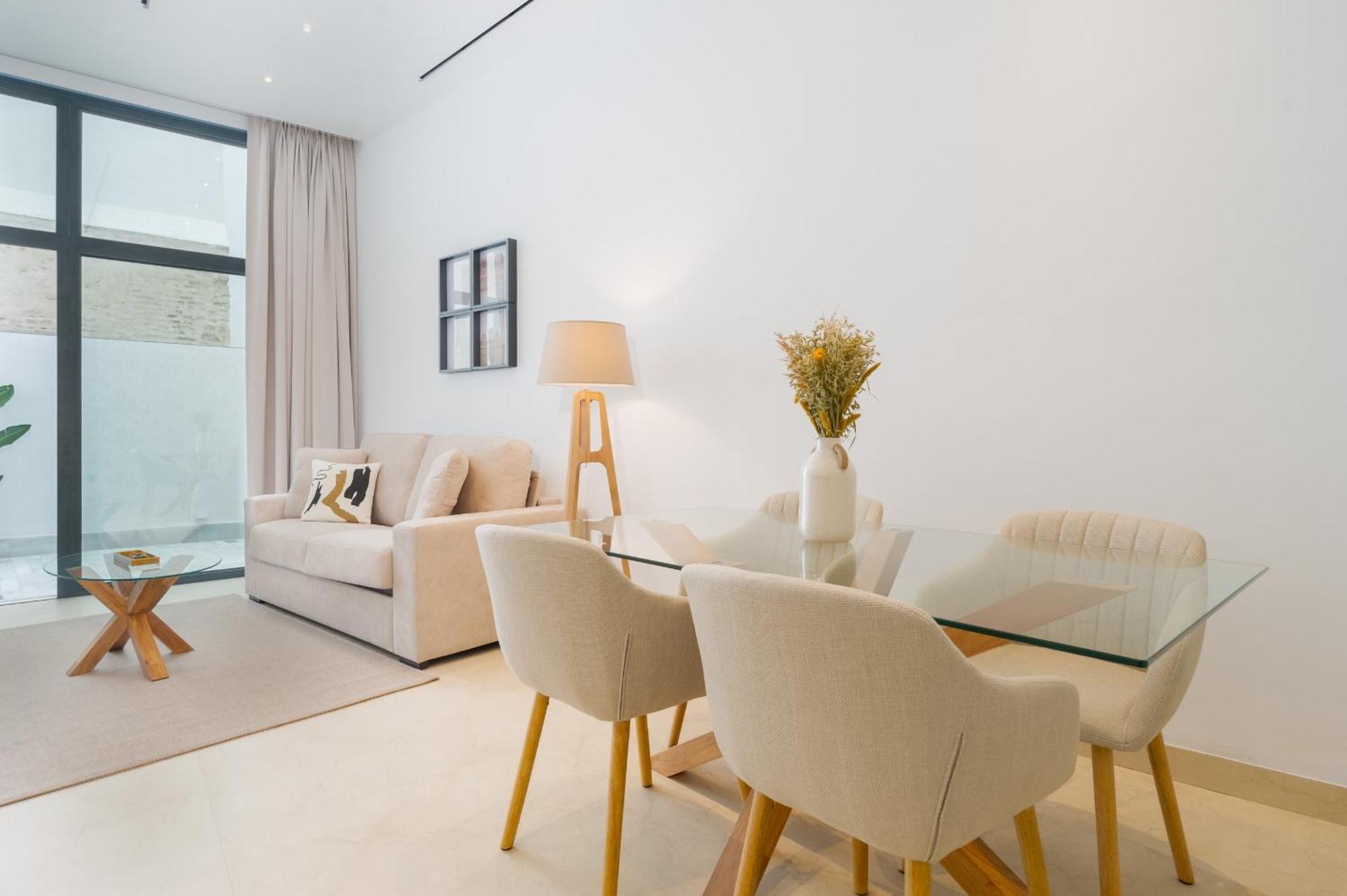 New Design Apartment - Private Patio - Gallos 2 Севілья Екстер'єр фото