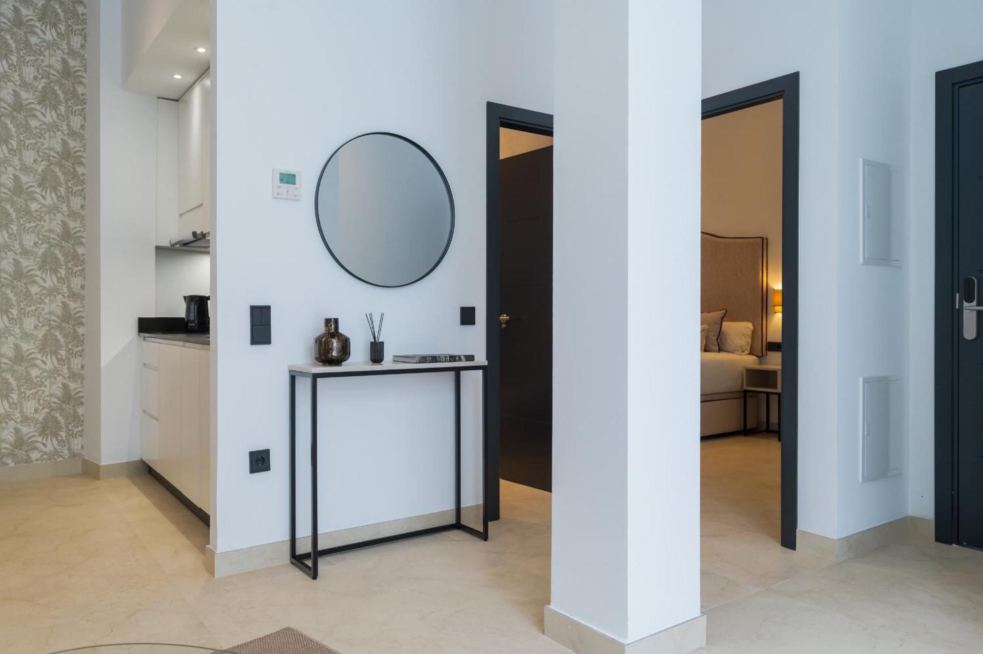 New Design Apartment - Private Patio - Gallos 2 Севілья Екстер'єр фото